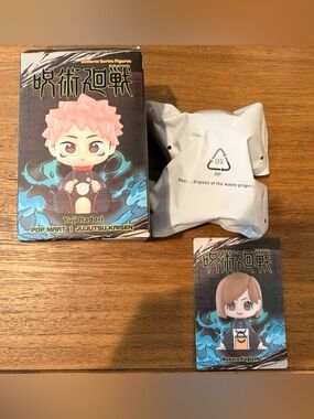 Pop Mart Jujutsu Kaisen Yuji Itadori Pink Vinyl Figure - Collectible Kids Toy